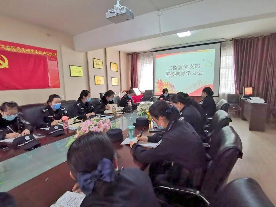 有没有对应的情侣头像-有没有对应的情侣头像红迪网,最新、最热内容分享平台